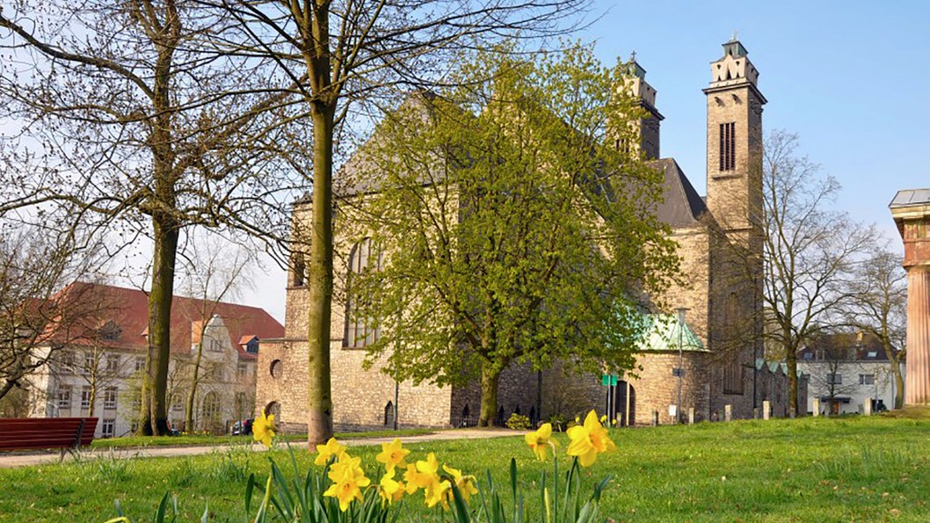 Ansicht der katholischen Pfarrkirche St. Michael in Saarbrücken