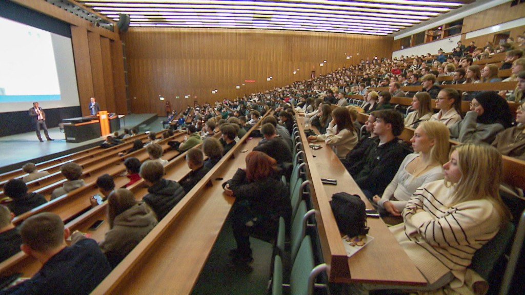 Studierende im Hörsaal