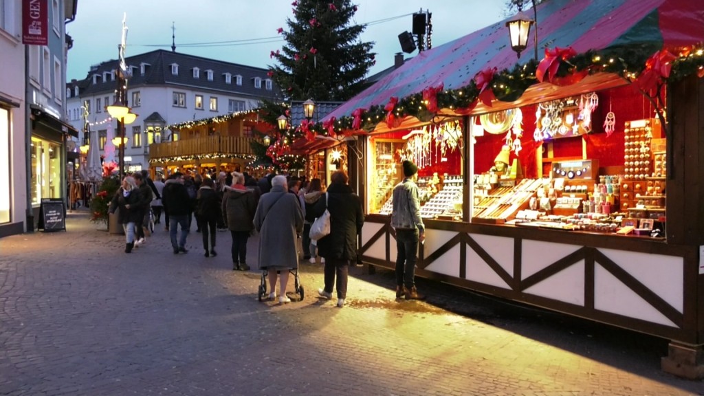 Der Saarbrücker Christkindl-Markt ist eröffnet.