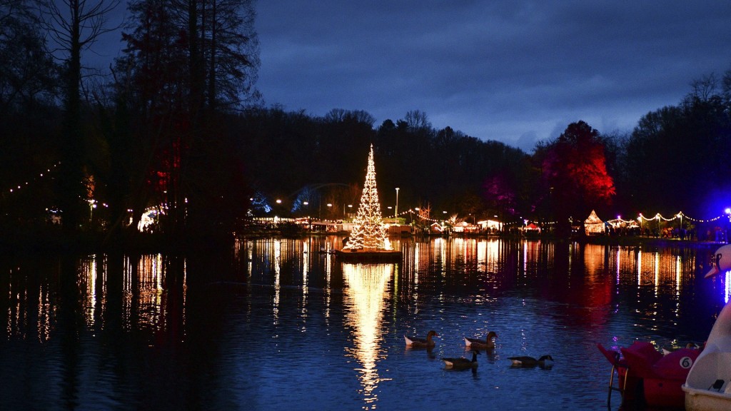 Foto: Saarbrücker Weihnachtsgarten im Deutsch-Französischen Garten