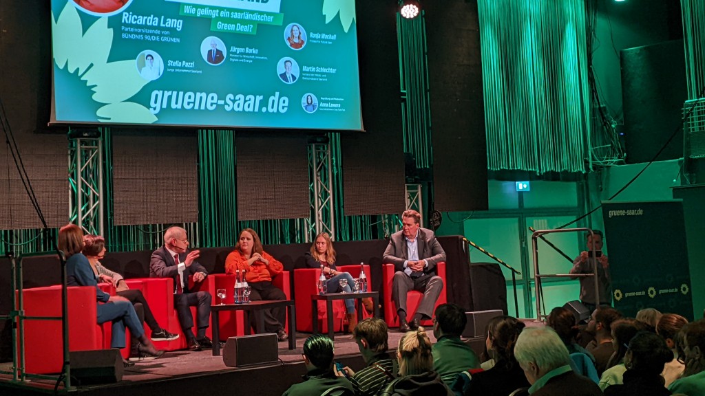 Podiumsdiskussion in St. Ingbert mit Ricarda Lang (Grüne)