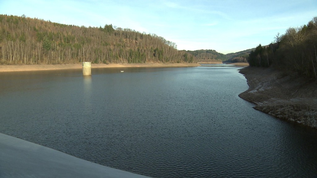 Der Wasserspeicher der Talsperre in Nonnweiler