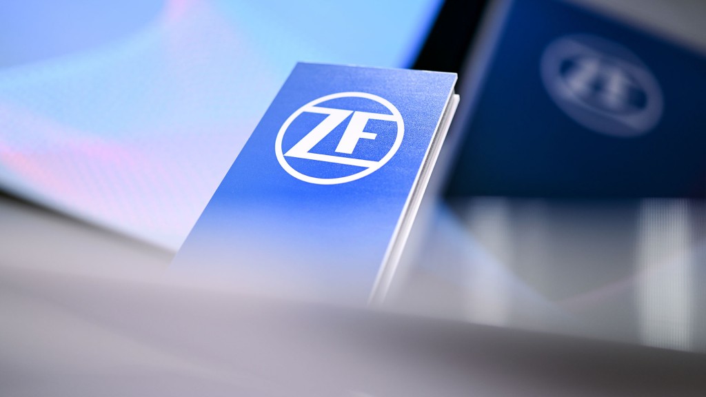 Stele mit ZF-Logo