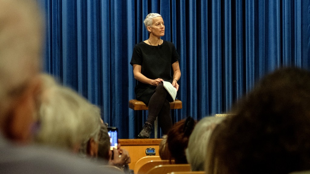 Die Künstlerin Candice Breitz ist im Saarbrücker Filmhaus zu Gast bei einer Podiumsdiskussion.