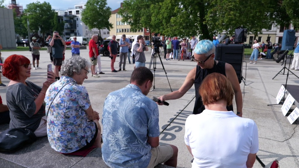 Demo gegen Absage der Breitz-Ausstellung
