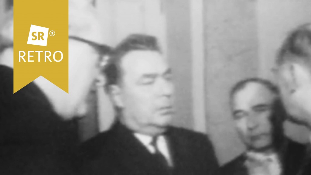 Leonid Breschnew mit anderen Politikern auf der Konferenz des Warschauer Paktes im Januar 1965