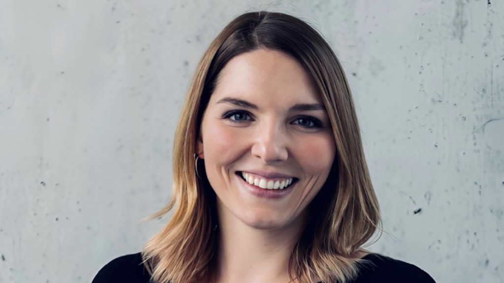 Erika Thomalla, Professorin für Buchwissenschaft und digitale Buchkultur an der LMU München