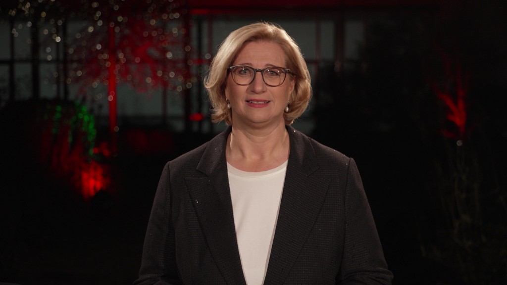 Ministerpräsidentin Anke Rehlinger während der Neujahresansprache 2024-2025