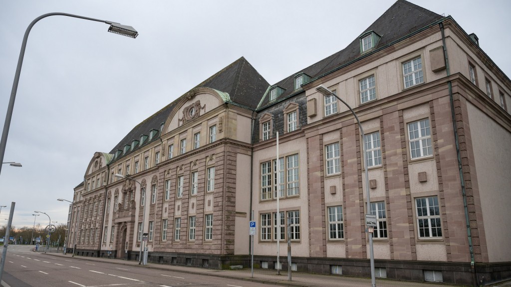 Landgericht Saarbrücken, Außenaufnahme