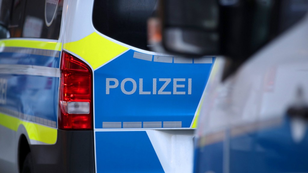 Foto: Polizeiauto von hinten