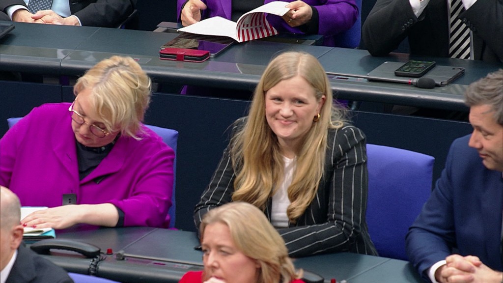 Josephine Ortleb im Bundestag