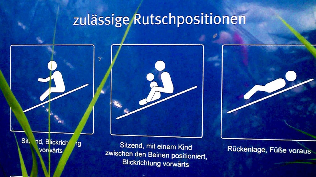 Foto: Ein Schild weist am Bostalsee auf 