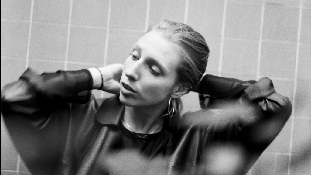 Die Singer-Songwriterin Sophia Bicking