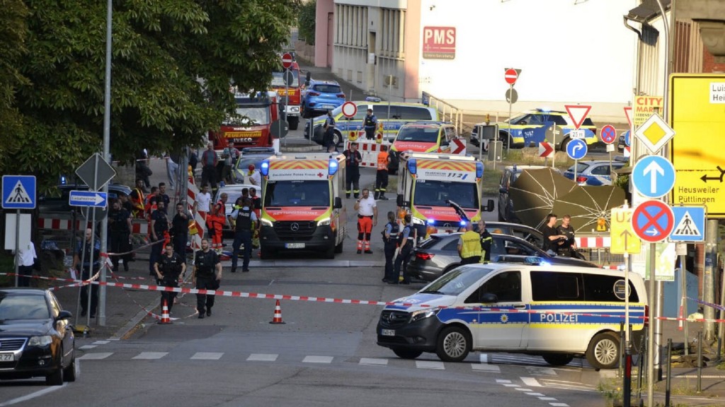 Großeinsatz von Polizei und Rettungskräften in der Völklinger Innenstadt. 
