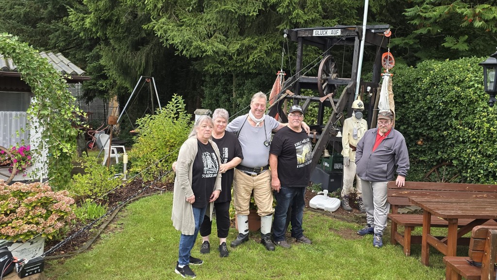 Peter Michel und Freunde am Förderturm