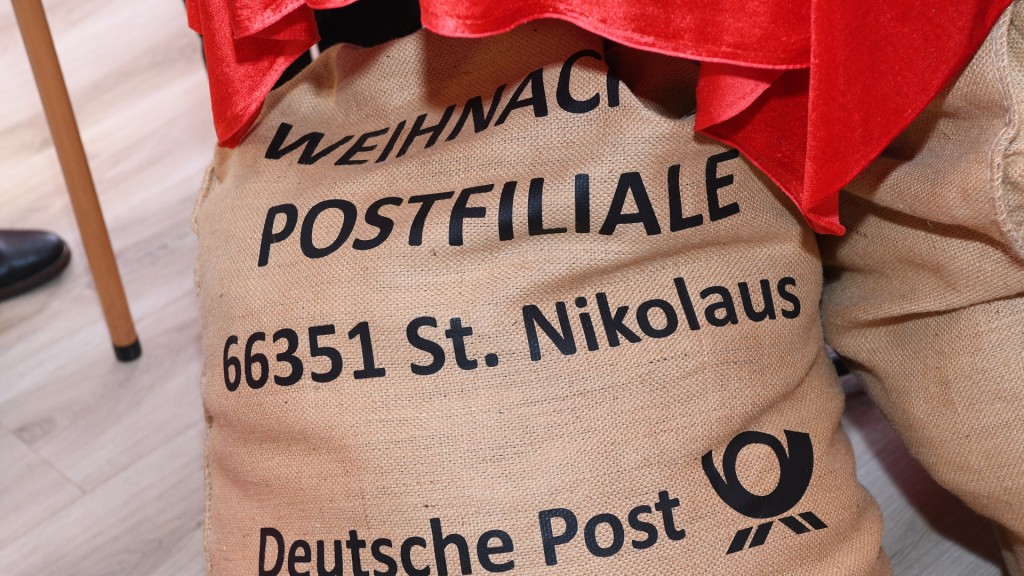 Sack mit Post im Nikolauspostamt, St. Nikolaus 