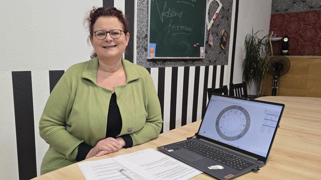 Astrologin Andrea Moutty