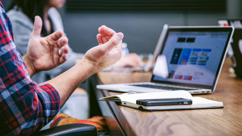 Entwicklungsmeeting bei einem Software-Startup