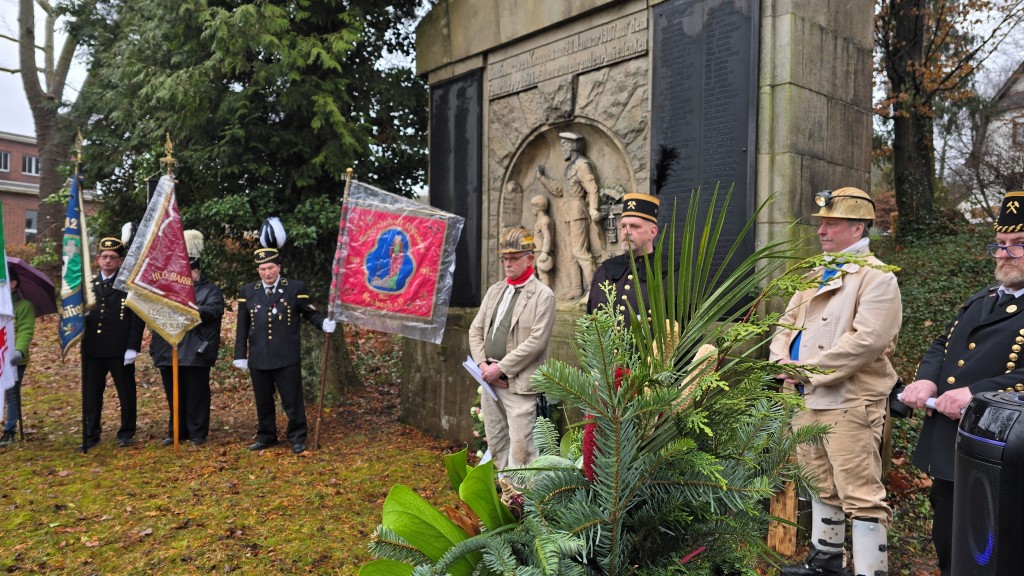 Gedenkfeier zum Grubenunglück in Reden