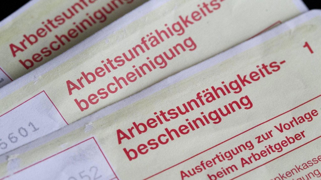 3 Krankmeldungen liegen auf einander