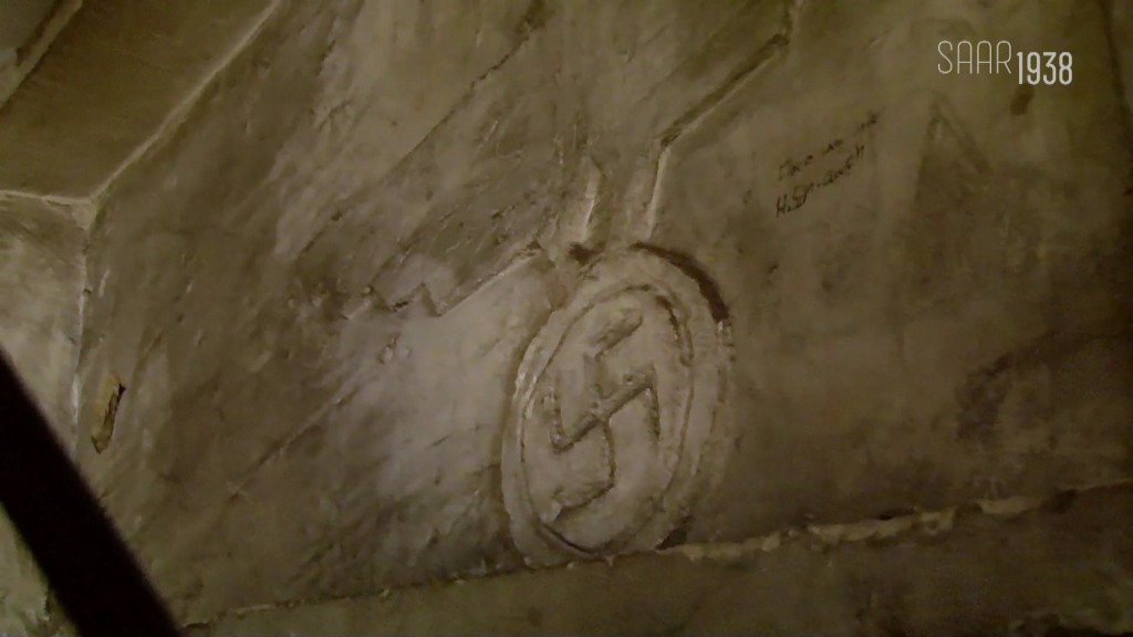 Ein Hakenkreuz im Dachstuhl des Saarländischen Staatstheaters