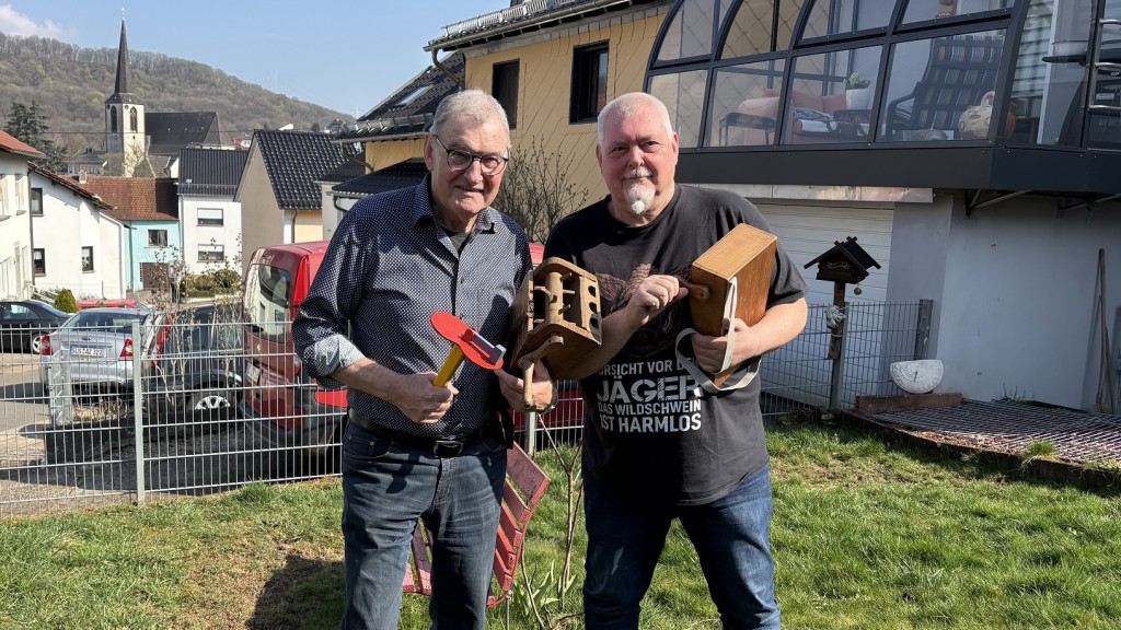 Die Raspel-Männer vom Simmelberg in Schmelz-Limbach: Links Josef, rechts Georg.