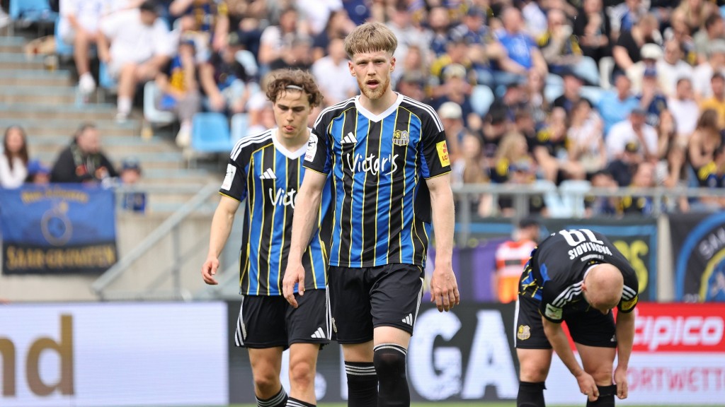 Lasse Wilhelm und Joel Bichsel (1. FC Saarbruecken) 