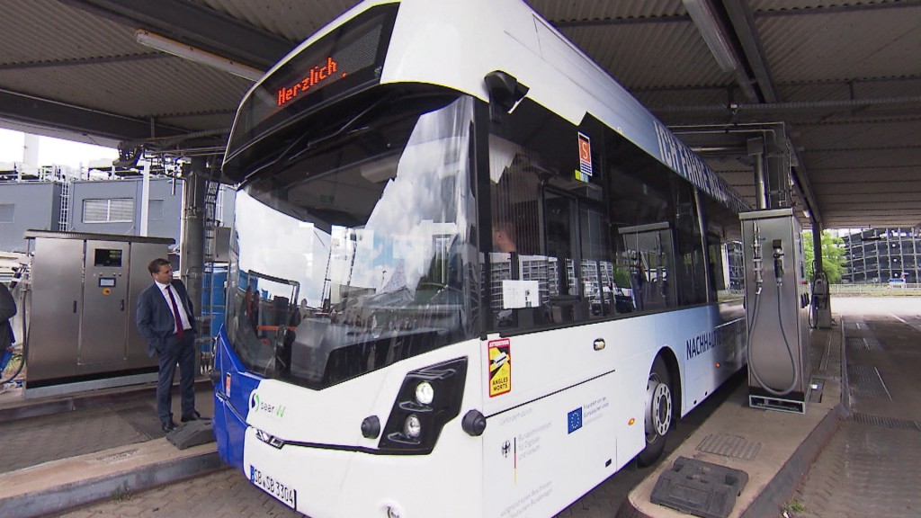 Die Wasserstofftankstelle der Saarbahn