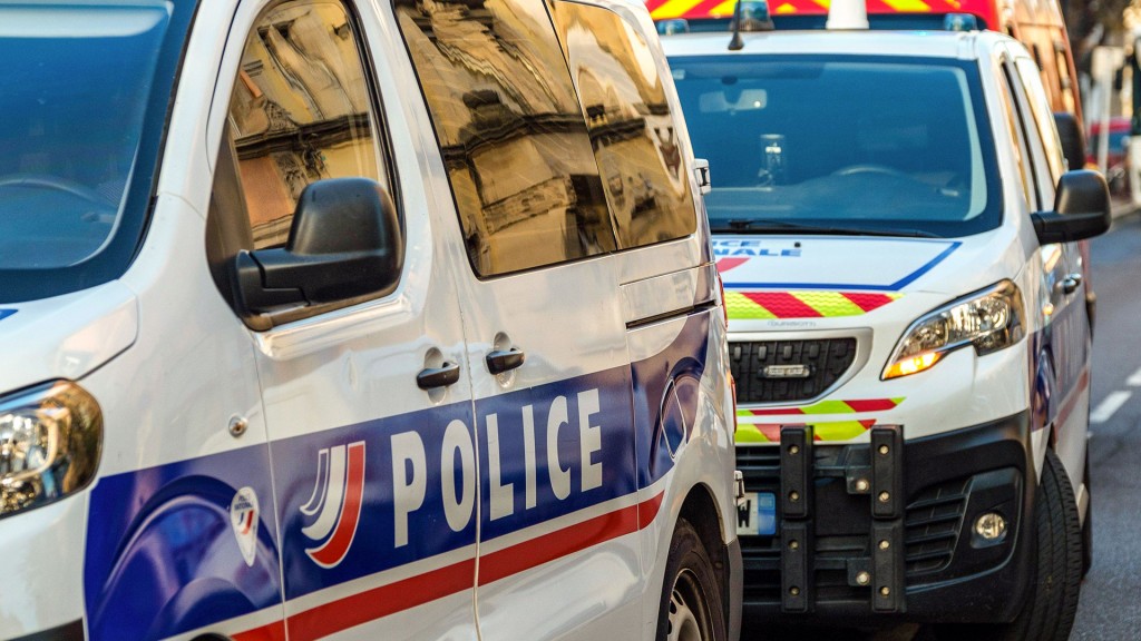 Die französische Polizei Police Nationale im Einsatz