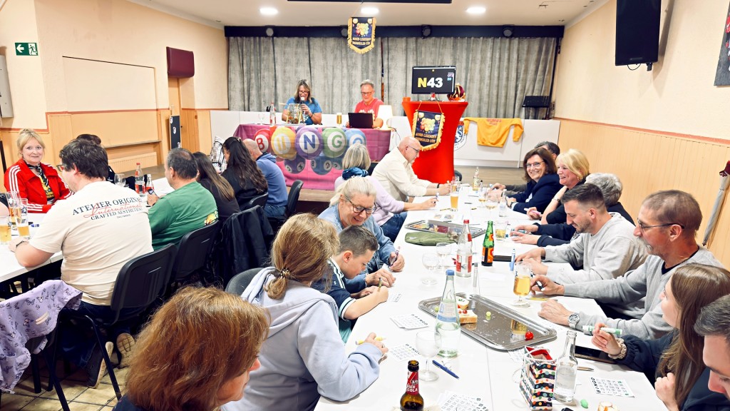 Bingo-Nachmittag mit Bingo Benno und Bingo Biggi