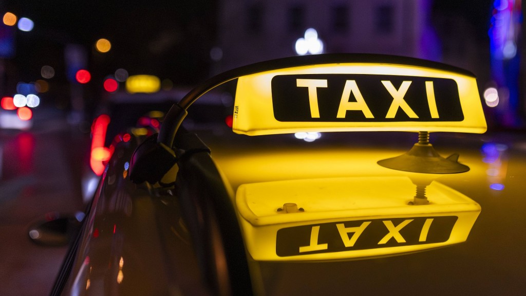 Foto: Ein Taxi in der Nacht unterwegs