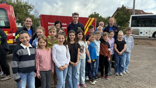 Feuerwehrübrung an der Grundschule Theley