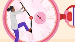 Frau versucht, die Zeiger einer Uhr aufzuhalten